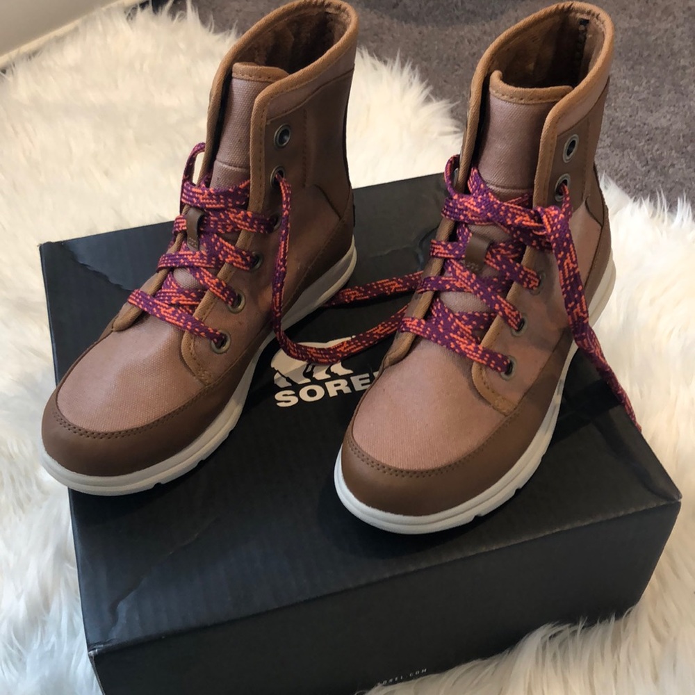 WOMEN'S SOREL™ EXPLORER 1964 BOOT